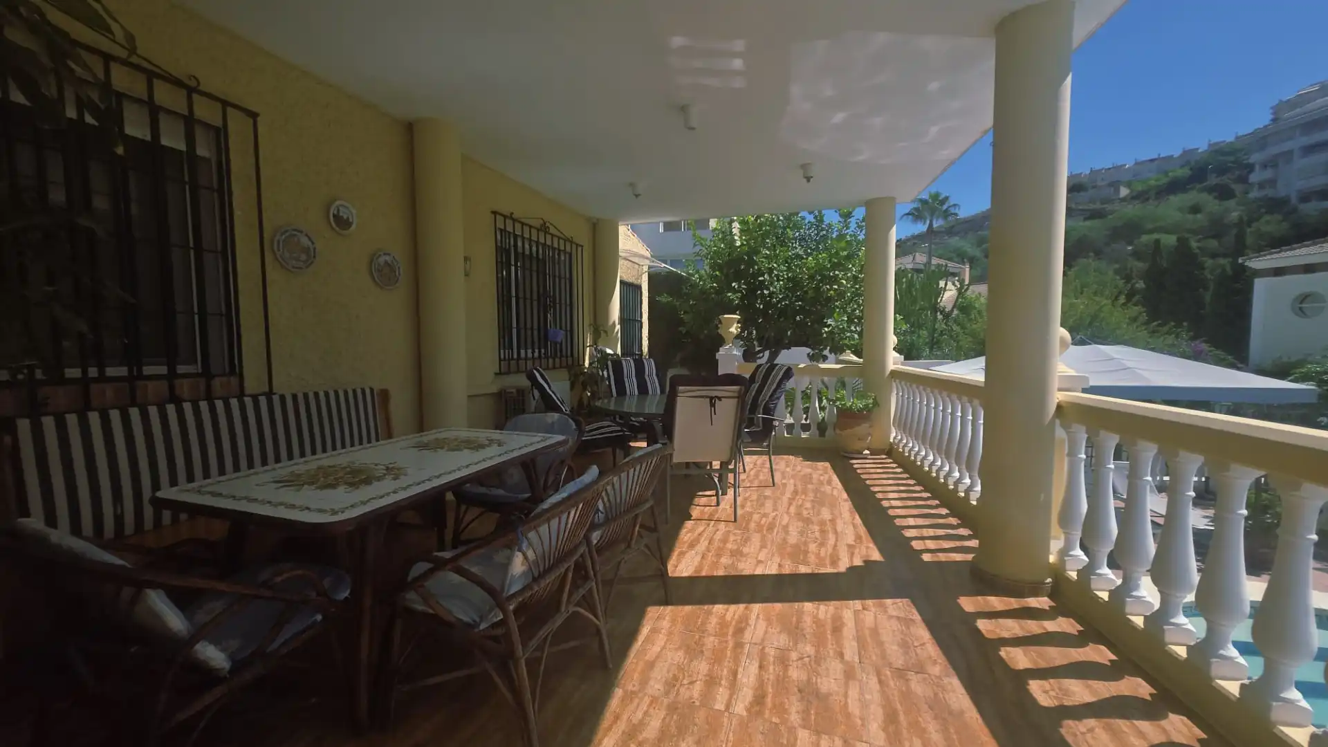 Terrasse von Haus oder Chalet zum Verkauf in Rincón de la Victoria mit Klimaanlage, Heizung und Privatgarten