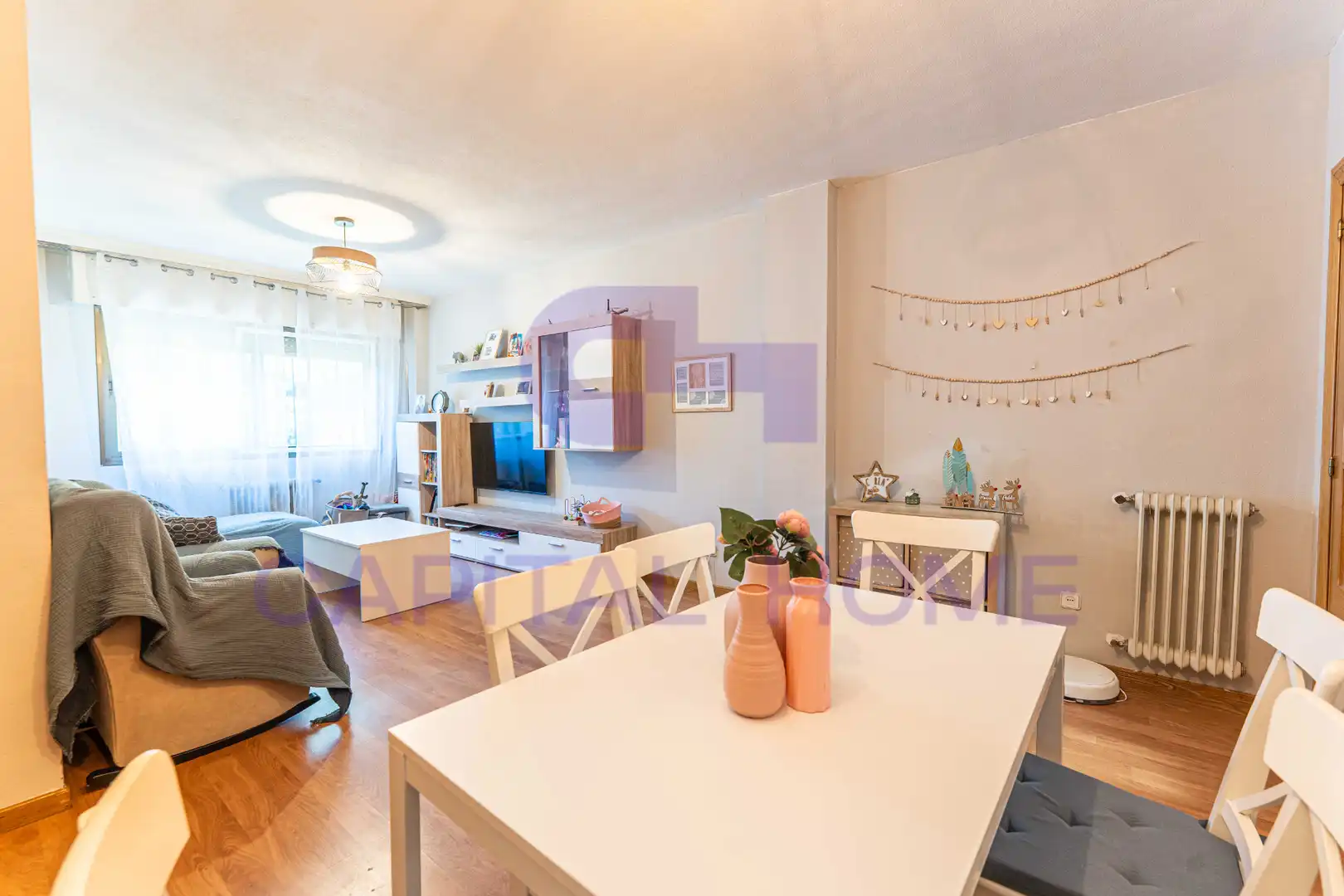 Sala de estar de Piso en venta en Navalcarnero con Calefacción, Amueblado y Horno