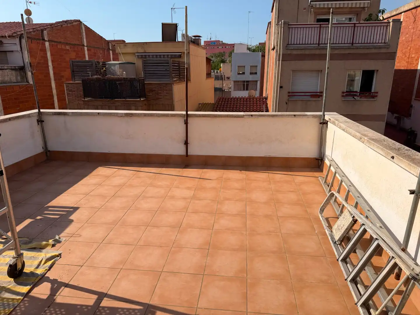 Terrasse von Dachboden zum Verkauf in Badalona mit Heizung, Terrasse und Ofen