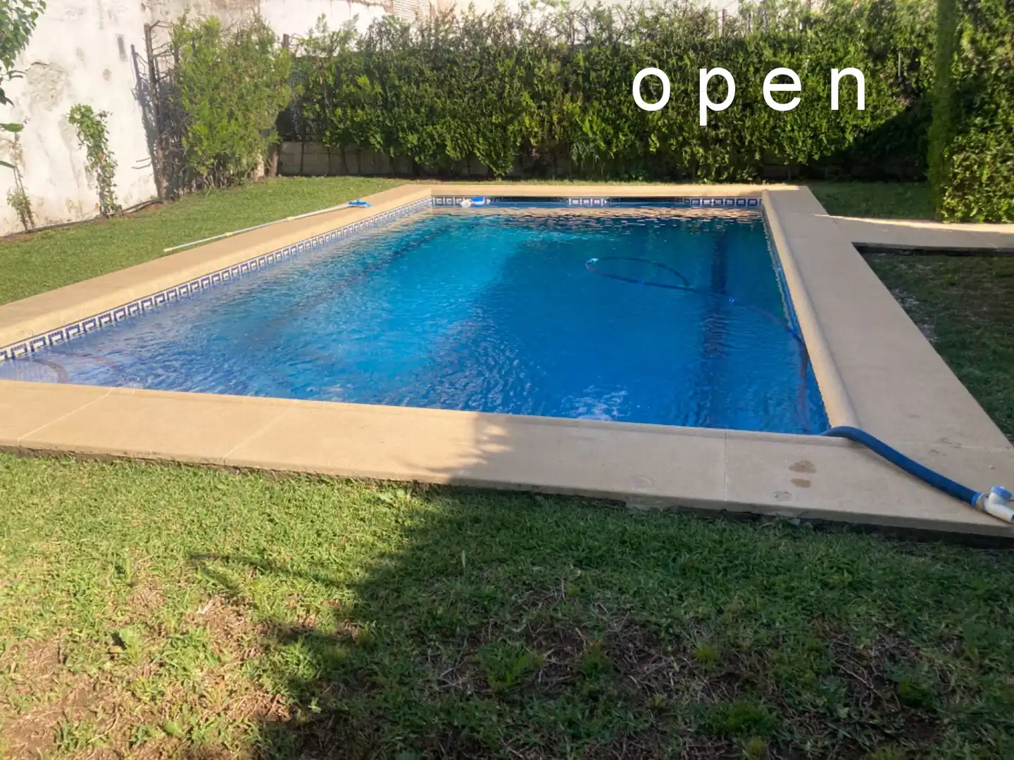 Piscina de Casa o chalet en venta en Córdoba con Aire acondicionado, Calefacción y Jardín privado