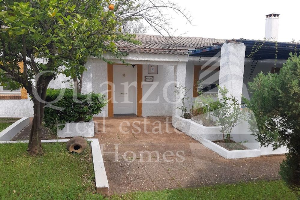 Vista exterior de Casa o xalet en venda en Herrera de Alcántara amb Aire condicionat i Moblat