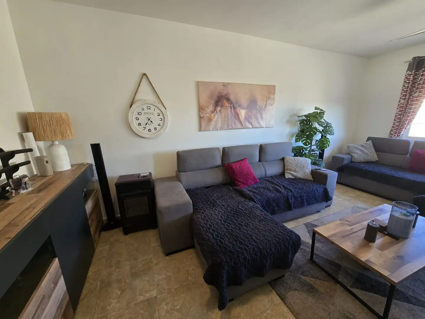 Sala d'estar de Apartament en venda en Fortuna amb Aire condicionat, Terrassa i Moblat