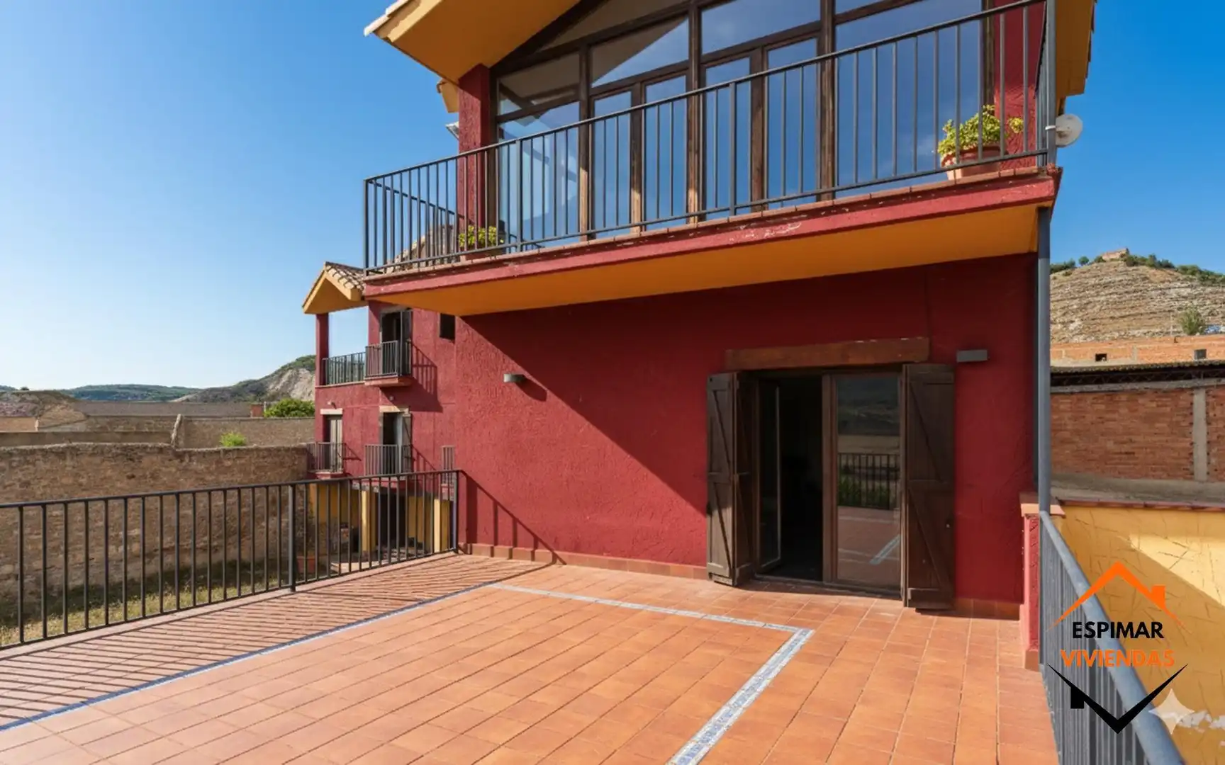Terraza de Edificio en venta en Castejón de Valdejasa