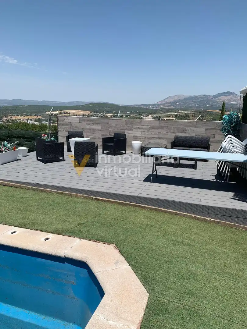 Terrasse von Country house zum Verkauf in Lucena mit Schwimmbad und Möbliert