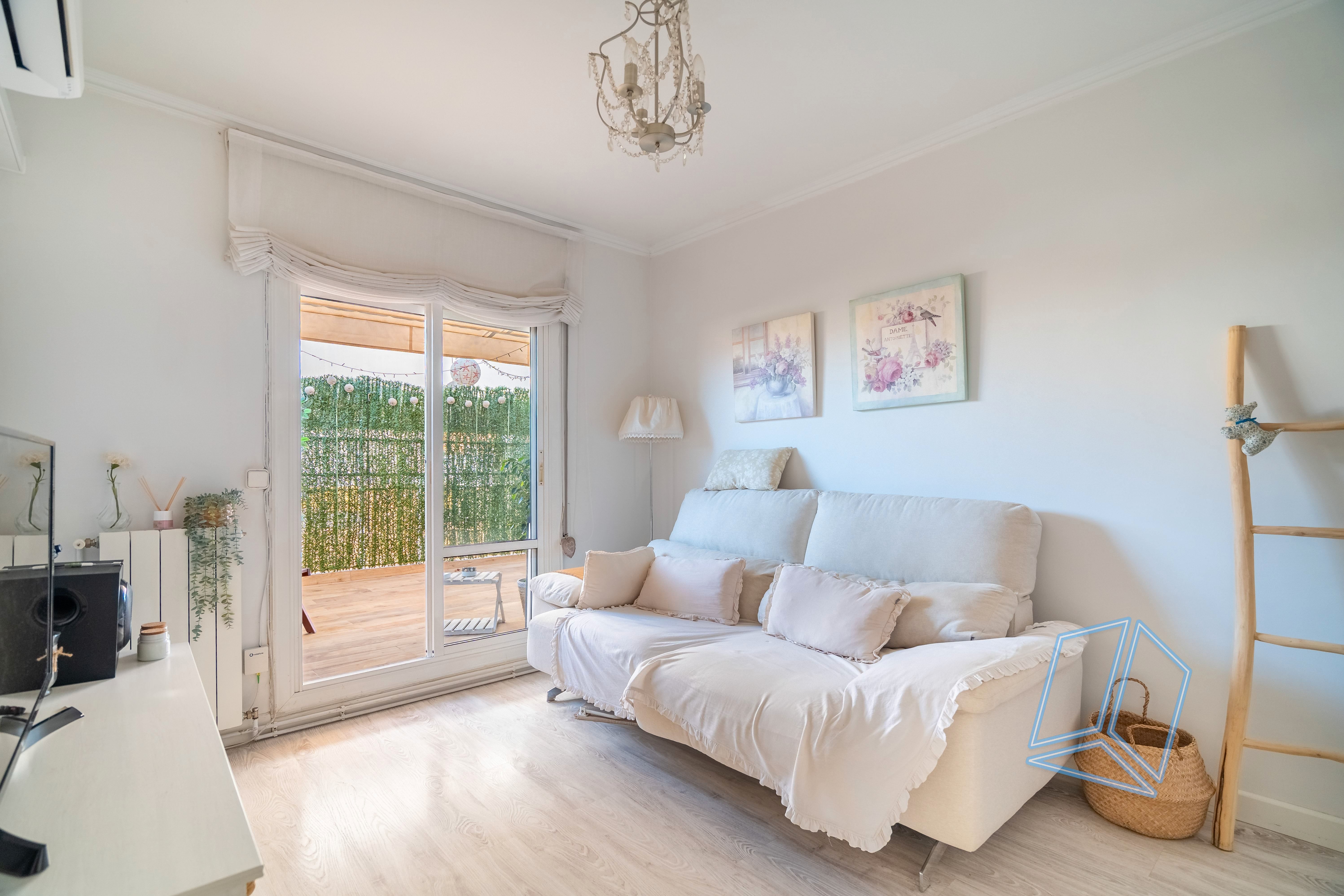 Bedroom of Attic for sale in Cornellà de Llobregat  with Heating and Terrace