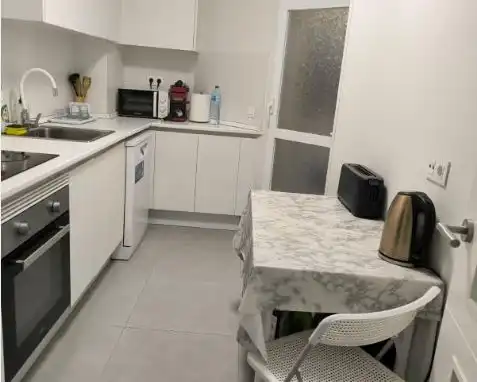 Appartement compact avec terrasse à vendre à Avinguda del Mediterrani, imagen 6