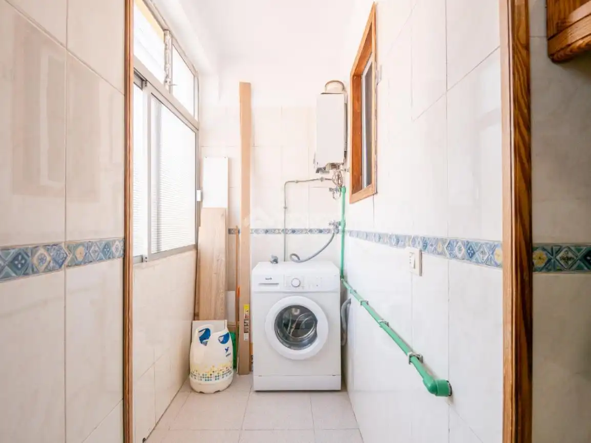 Bathroom of Flat for sale in Santa Cruz de Tenerife  with Balcony