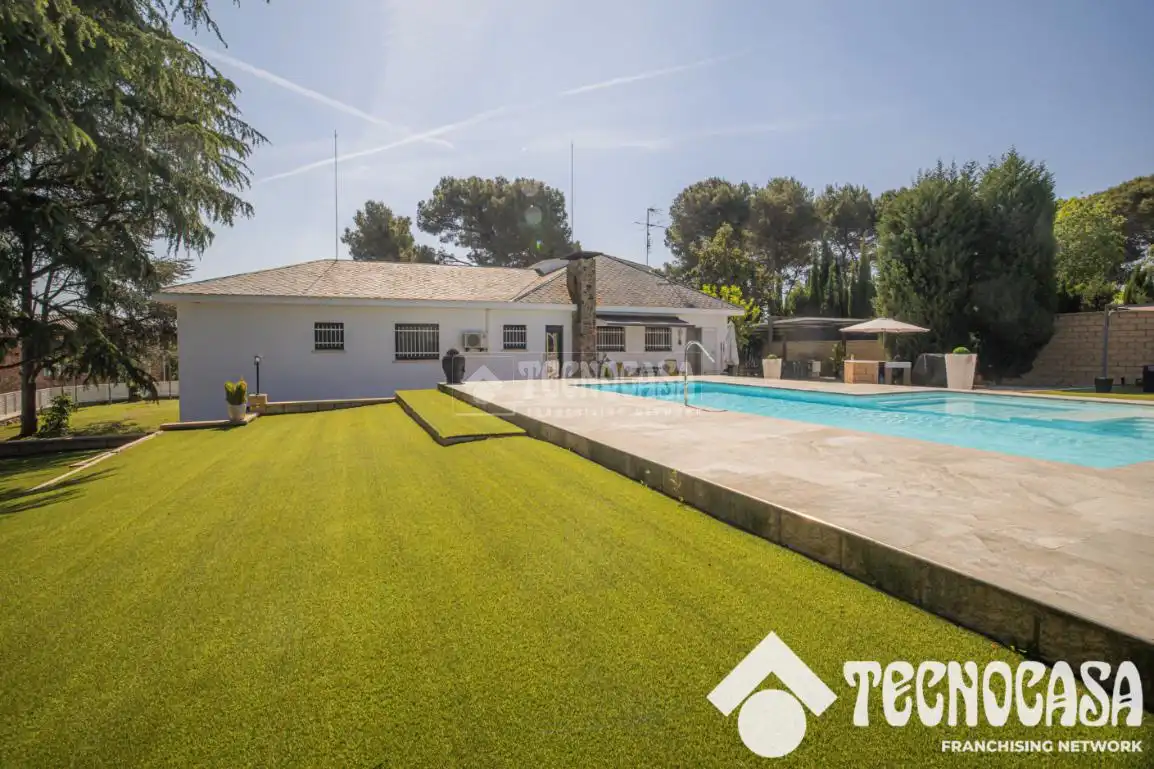 Casa o xalet en venda a Canovelles