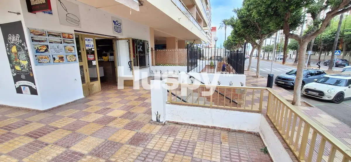 Local comercial en venta en Avinguda del País Valencià 67, imagen 5