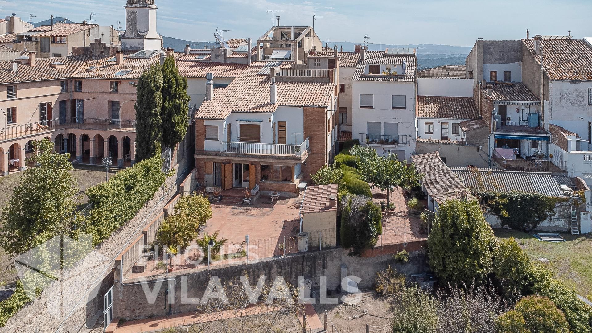 Vista exterior de Edificio en venta en Sant Feliu de Codines