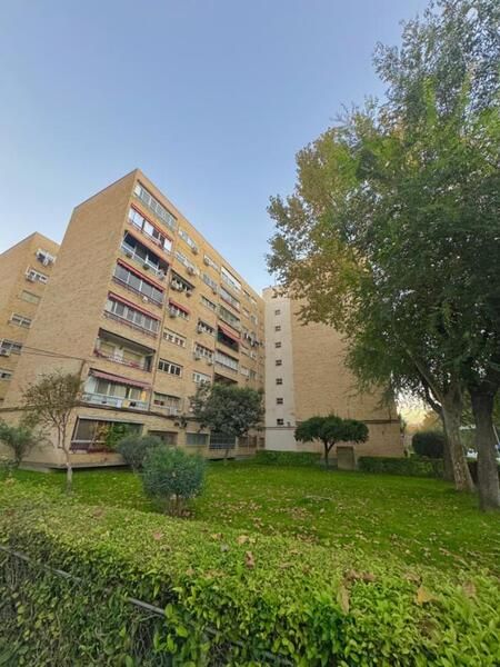 Vista exterior de Pis en venda en Torrejón de Ardoz amb Calefacció i Terrassa