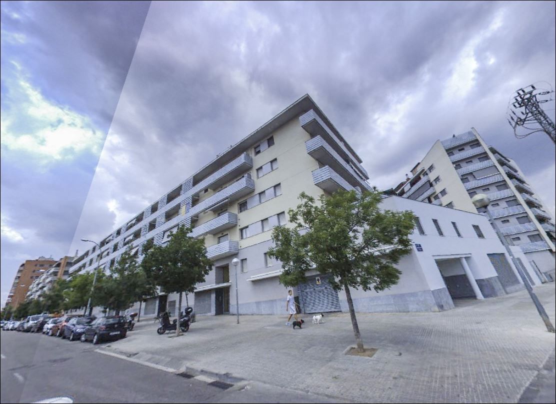 Exterior view of Flat for sale in Terrassa  with Swimming Pool