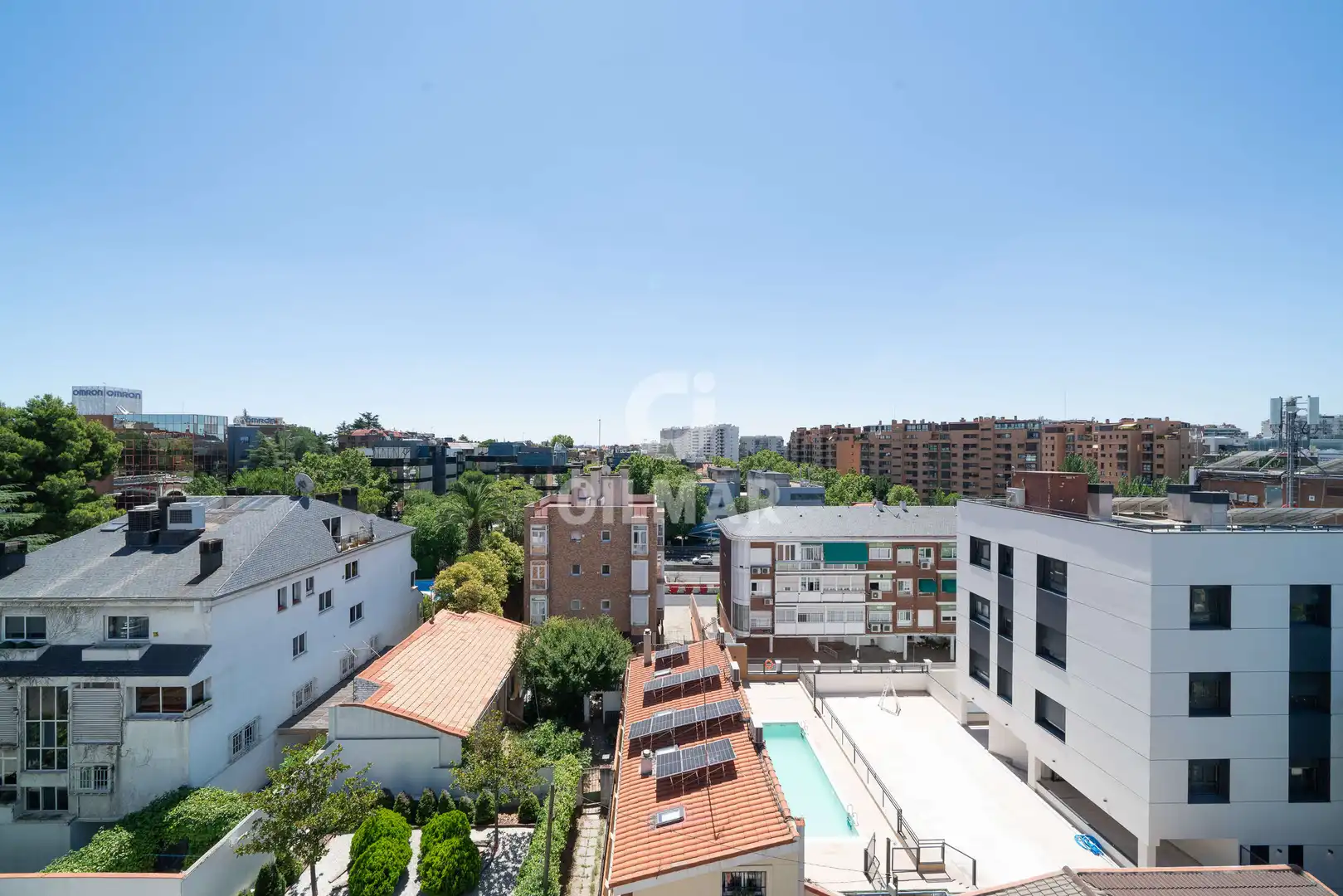 Außenansicht von Gebäude zur Miete in Madrid
