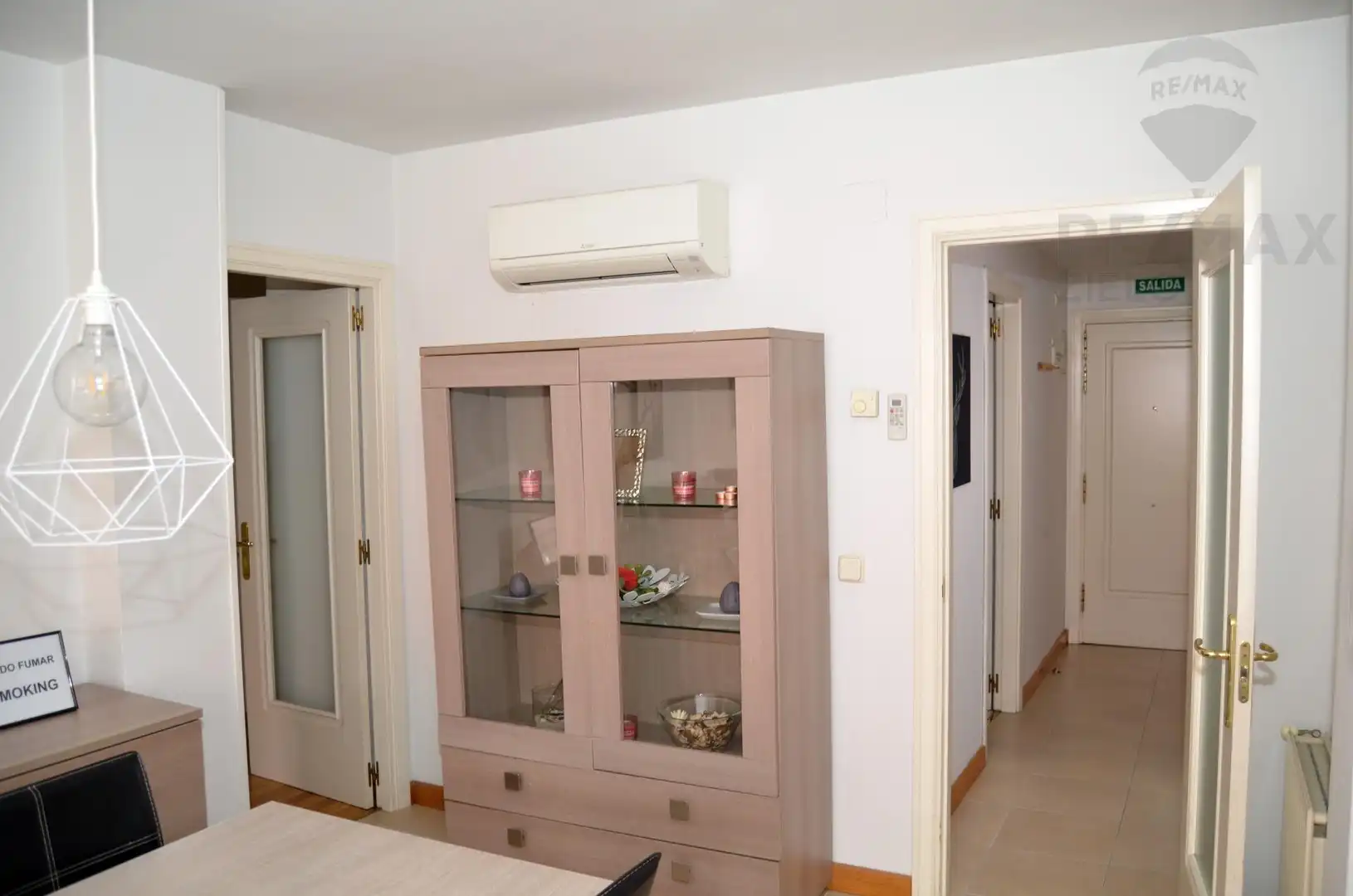 Dormitori de Apartament de lloguer en Madrid amb Aire condicionat, Calefacció i Terrassa