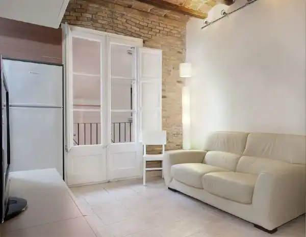 Wohnzimmer von Wohnungen zum Verkauf in Barcelona mit Möbliert, Ofen und Mikrowelle