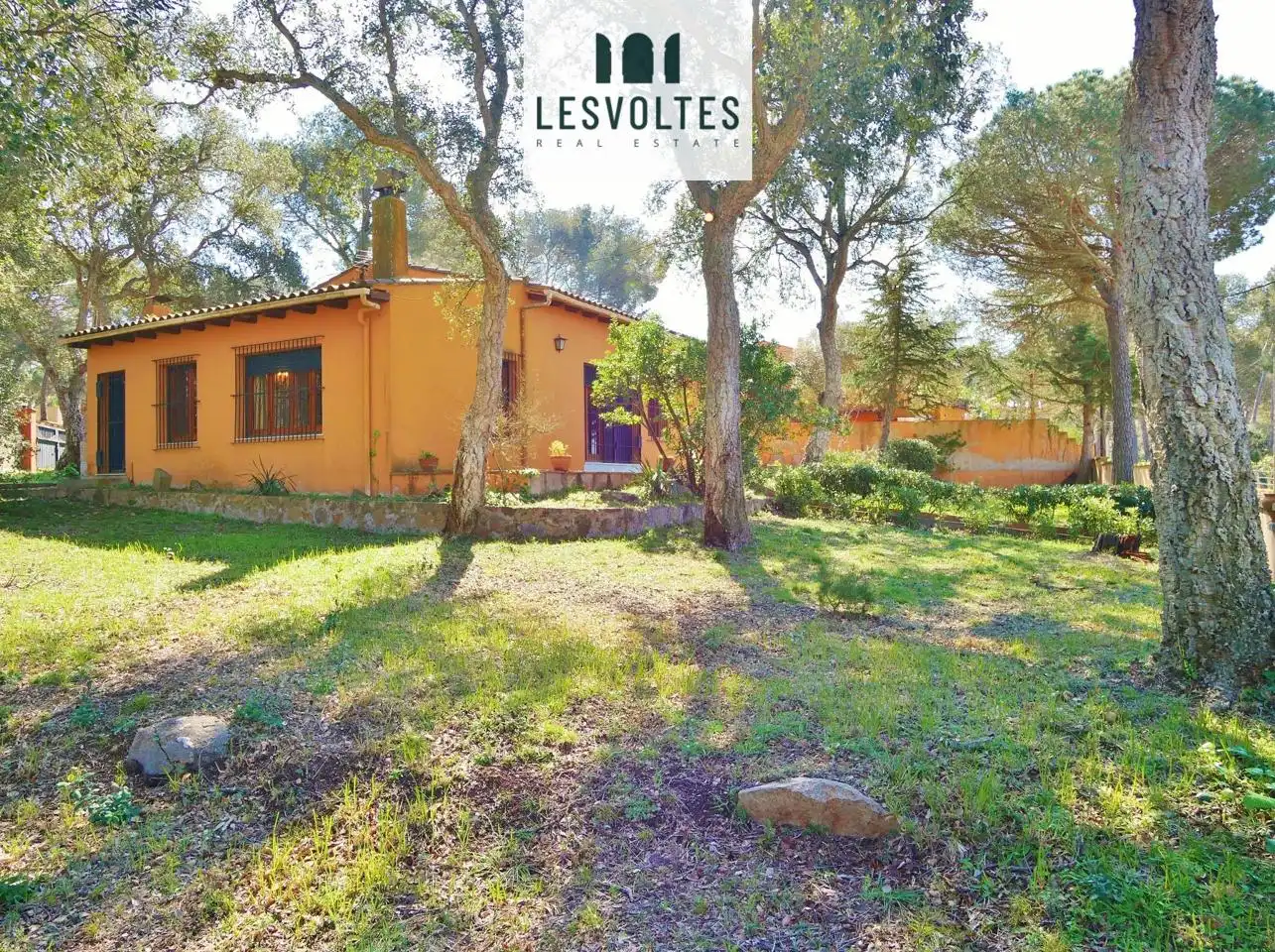 Vista exterior de Casa o xalet en venda en Palafrugell amb Jardí privat, Terrassa i Internet