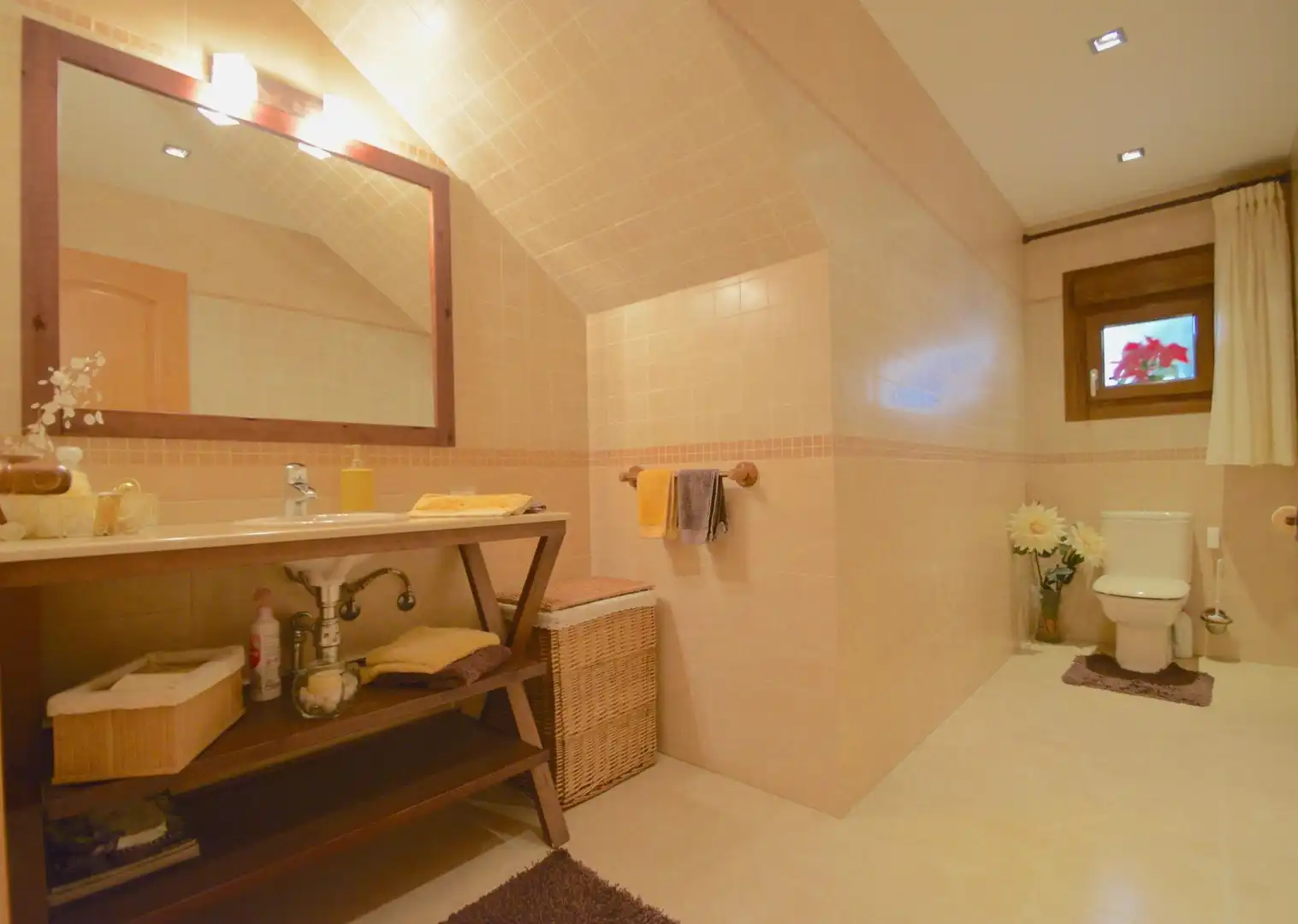 Baño de Casa o chalet en venta en Benidorm con Aire acondicionado, Jardín privado y Parquet