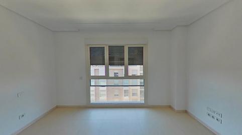 Foto 4 de Apartamento en venta en Calle de la Antracita, Legazpi,  Madrid Capital