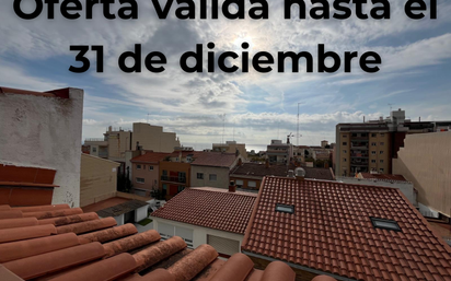 Exterior view of Duplex for sale in El Masnou  with Air Conditioner and Heating