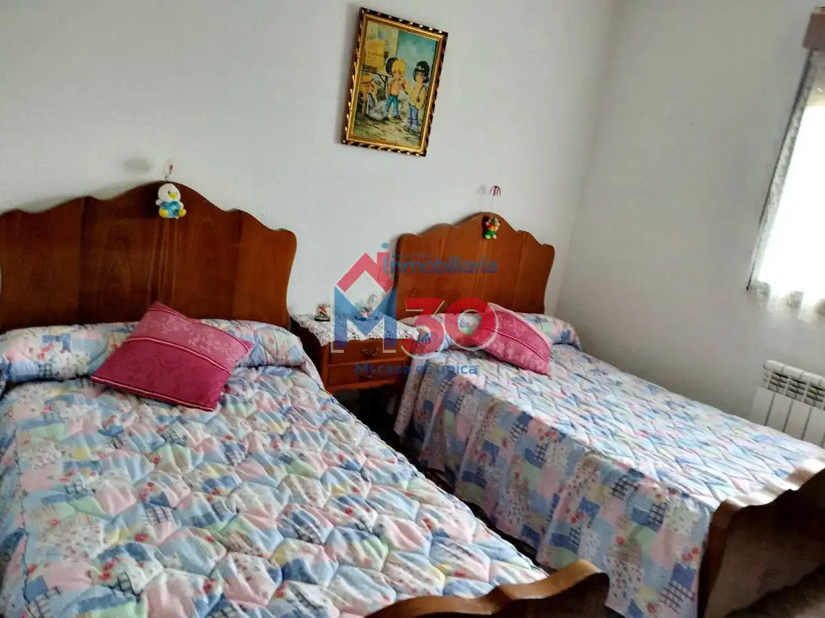 Dormitori de Casa o xalet en venda en Añana amb Calefacció