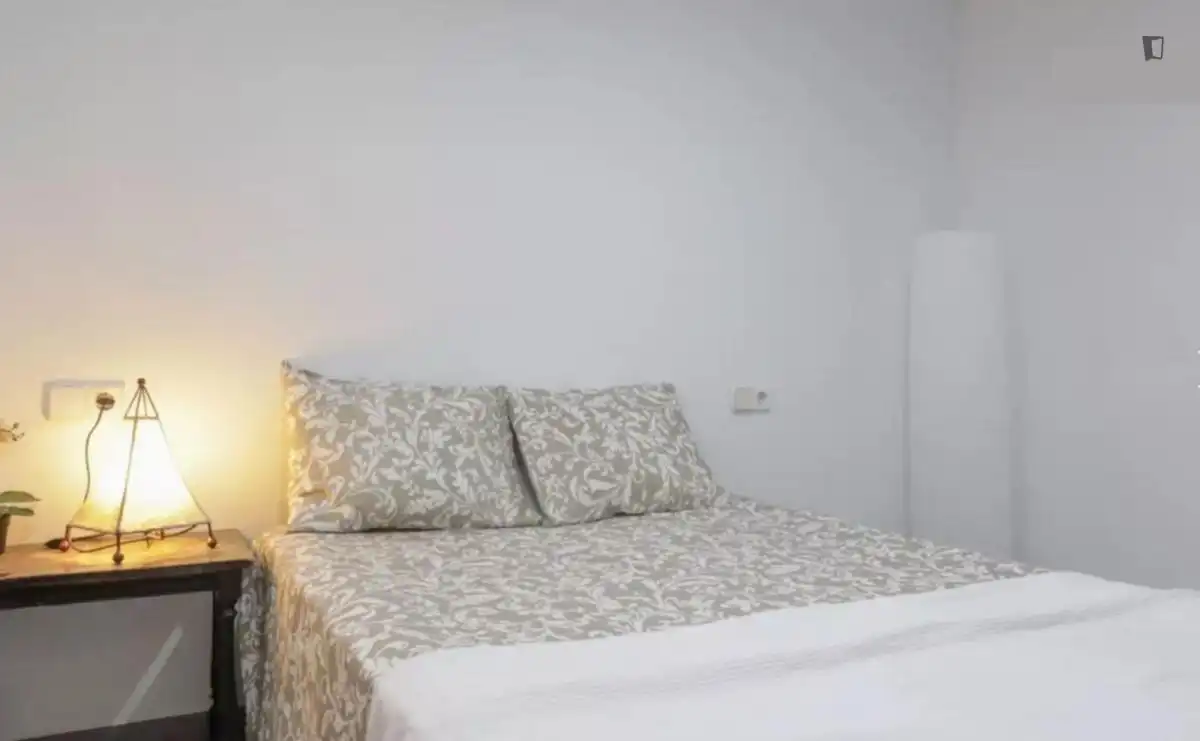 Apartament de lloguer a Valdeacederas