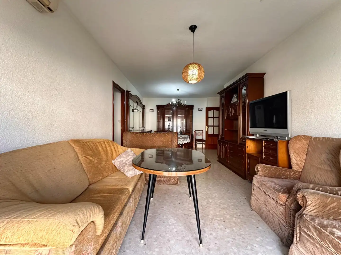 Sala de estar de Piso en venta en Granada con Aire acondicionado, Calefacción y Terraza