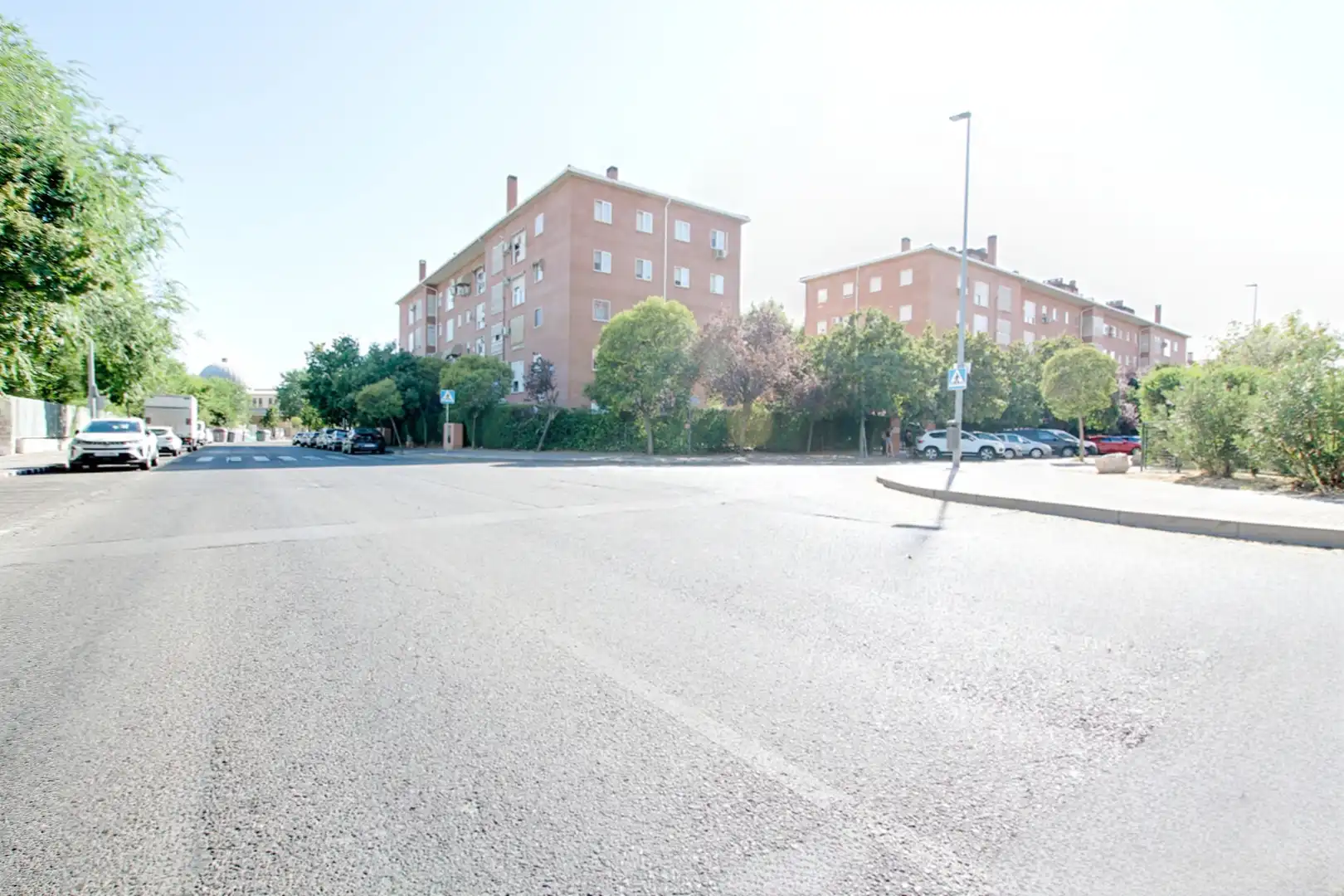 Vista exterior de Pis en venda en Alcalá de Henares amb Aire condicionat, Calefacció i Jardí privat