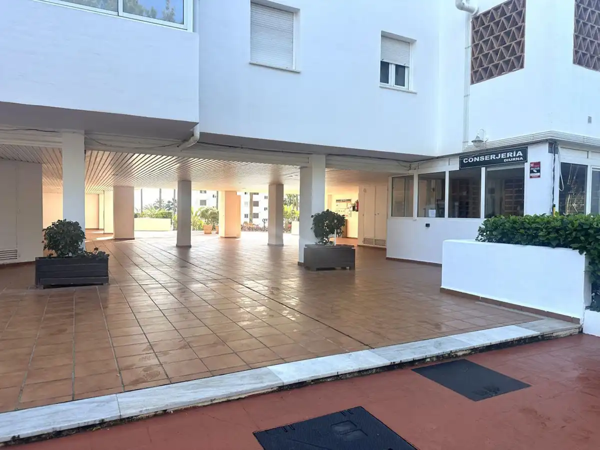 Erdgeschoss zum Verkauf in Mijas mit Klimaanlage, Heizung und Privatgarten
