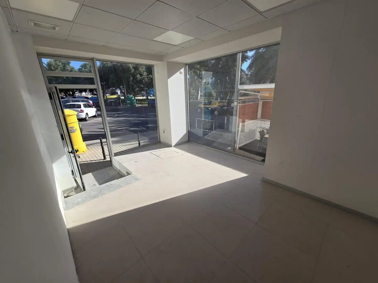 Geschaftsraum zur Miete in Huércal de Almería