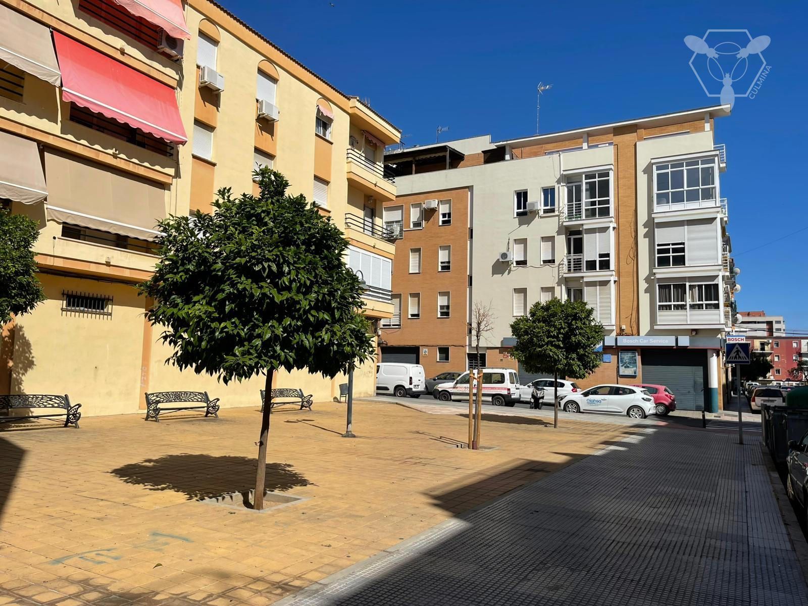 Vista exterior de Dúplex en venda en  Huelva Capital