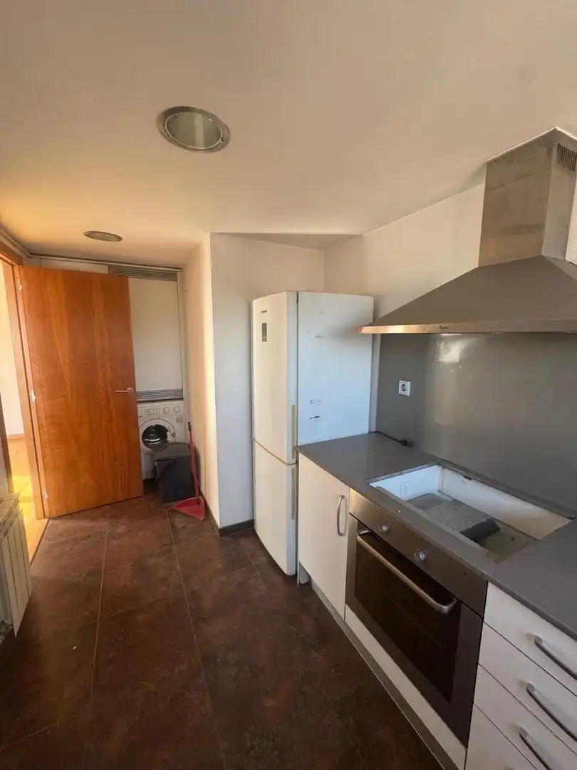Cuina de Pis en venda en Sant Andreu de Llavaneres amb Aire condicionat, Calefacció i Balcó