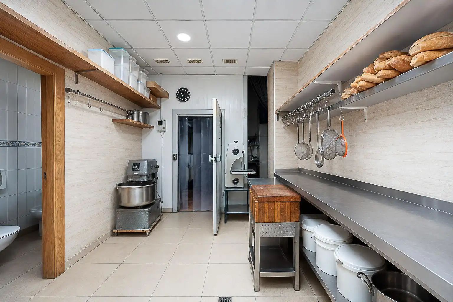Local comercial en venta en Calle CALVO SOTELO, imagen 4