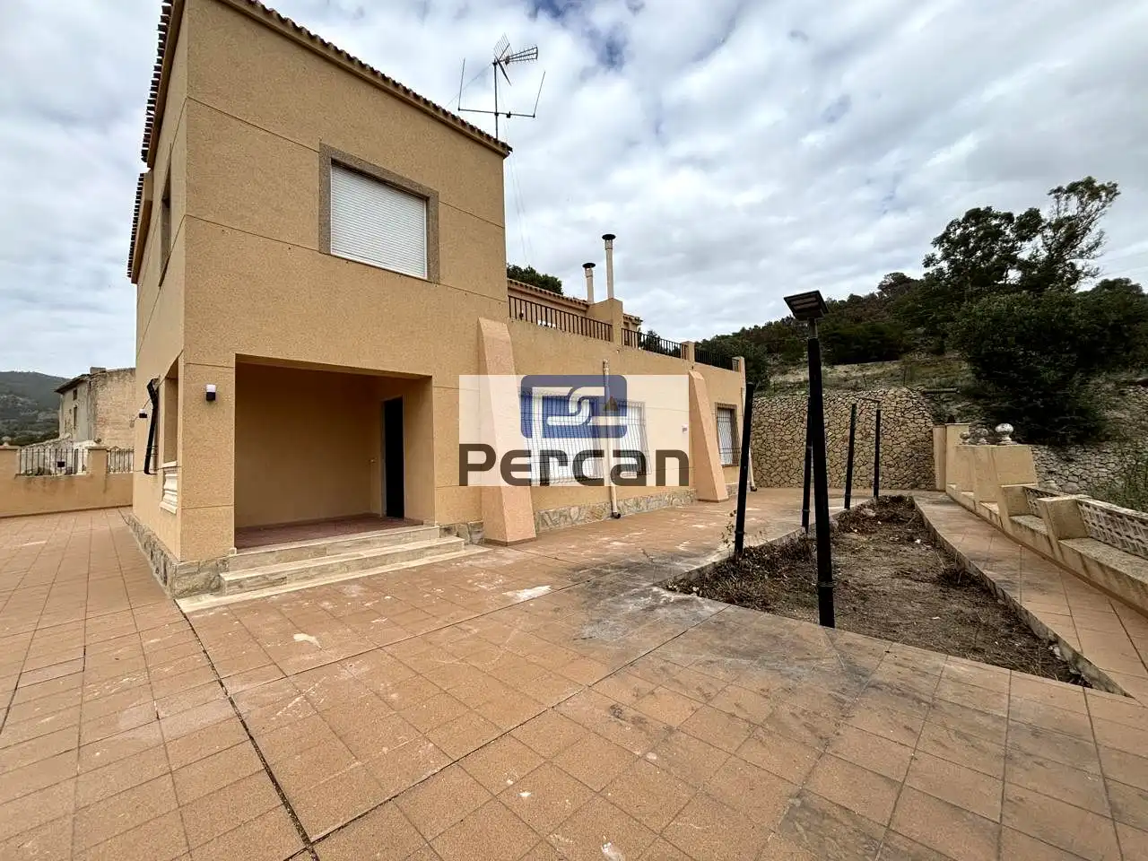 Casa rústica amb jardí de lloguer a Nuches, imagen 18