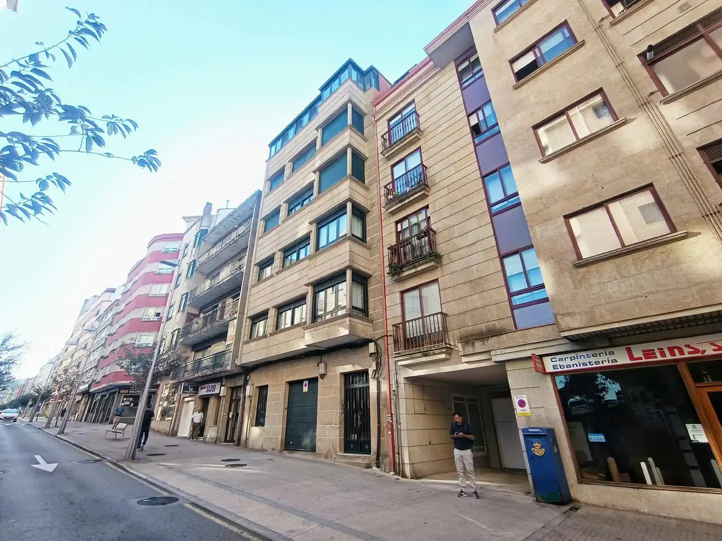 Vista exterior de Dúplex en venta en Pontevedra Capital  con Calefacción y Amueblado