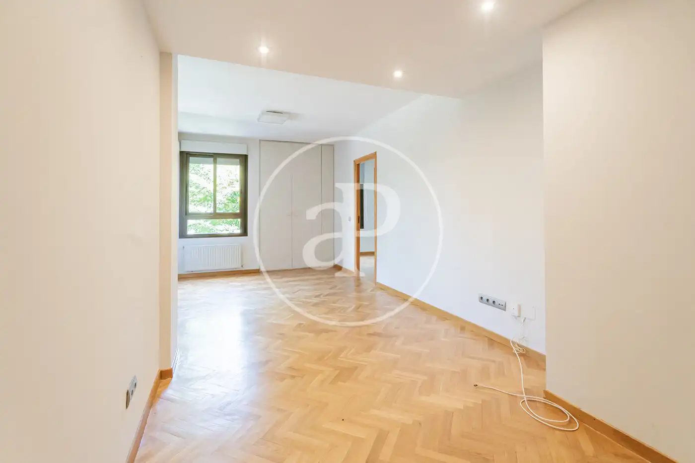 Flat with pool to rent in P.º de La Habana, imagen 3