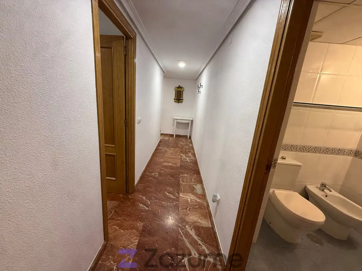 Wohnung zur Miete in Alicante / Alacant mit Klimaanlage, Heizung und Abstellraum