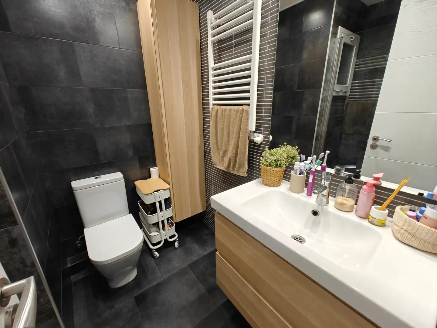 Bathroom of Flat for sale in Premià de Mar  with Air Conditioner, Heating and Parquet flooring