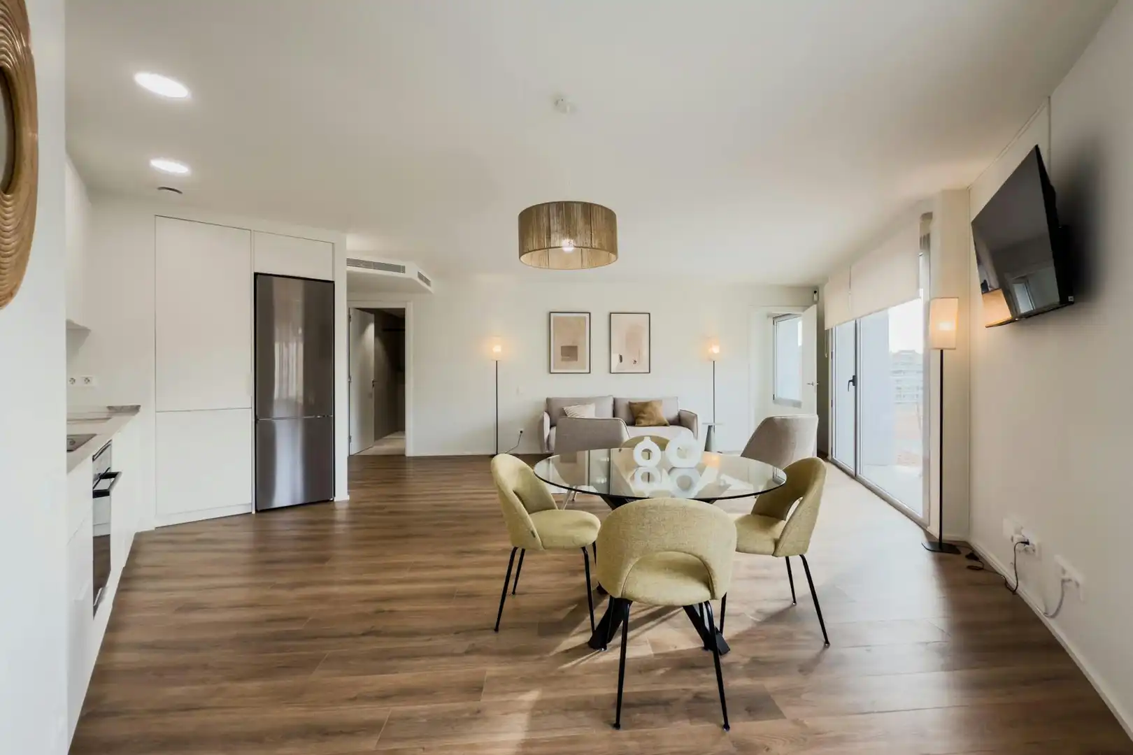 Dining room of Flat for rent in Gràcia
