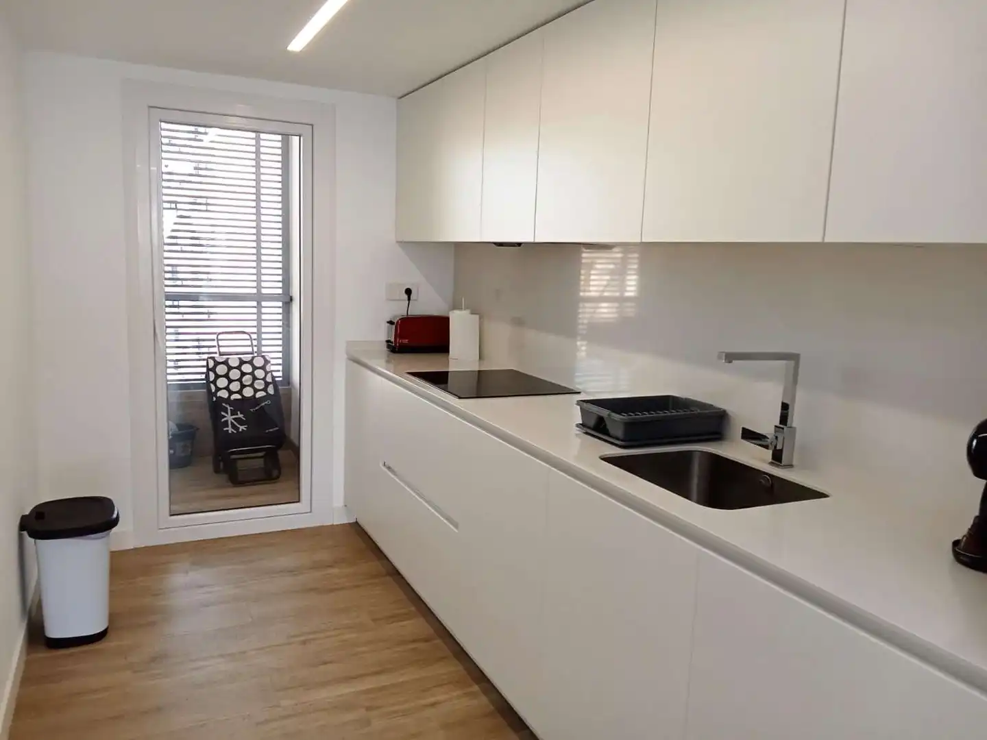 Cuina de Apartament en venda en Torrevieja amb Aire condicionat, Calefacció i Terrassa