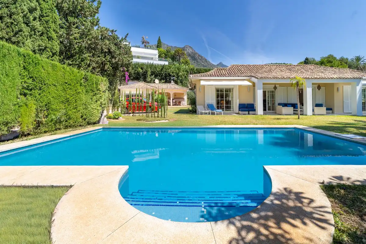 Villa mit Pool zum Verkauf in Lugar Urbanizacion Cascada de Camojan 5D, imagen 47