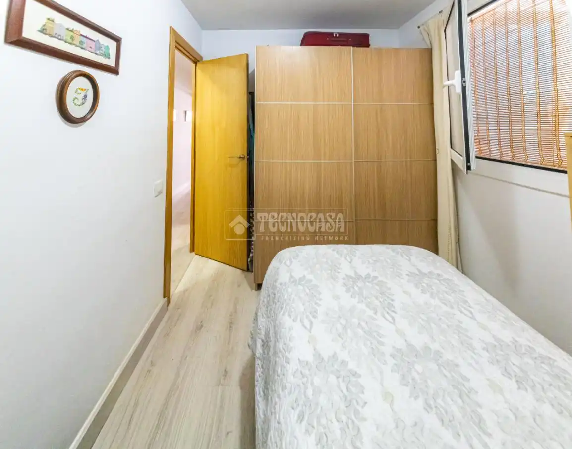 Habitación de Piso en venta en Cunit con Parquet y Balcón