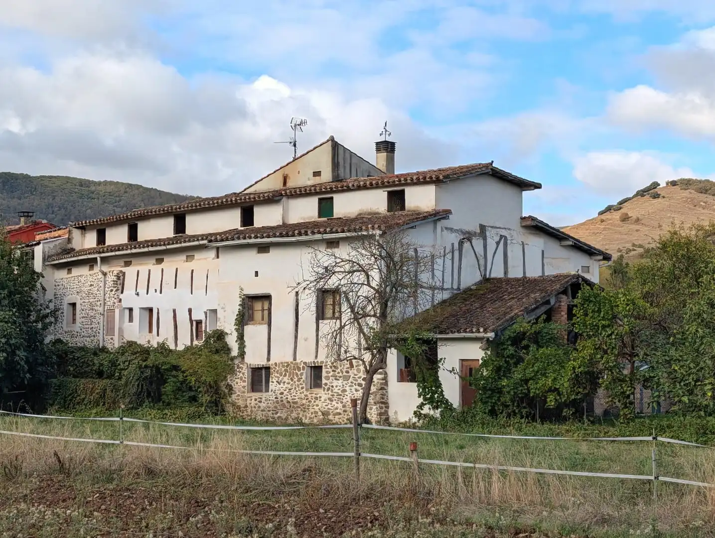 Haus mit Garten zum Verkauf in Barrio Pisón 6, imagen 2