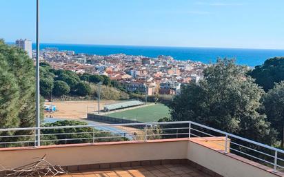 Jardí de Casa o xalet en venda en Calella amb Aire condicionat, Calefacció i Parquet