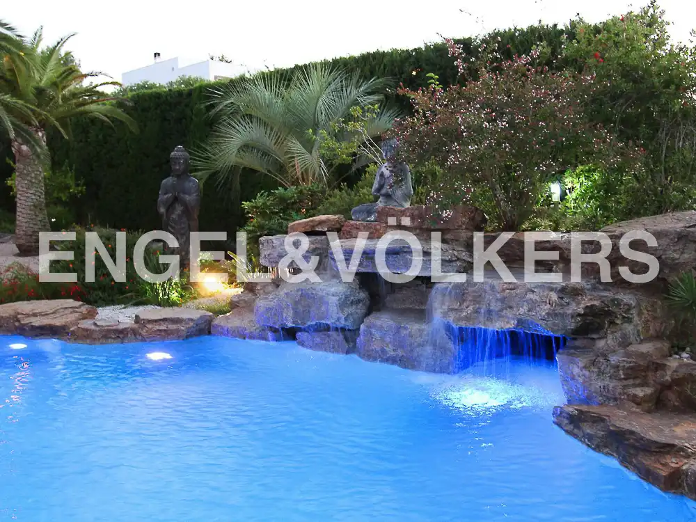 Piscina de Casa o xalet en venda en Xàtiva amb Aire condicionat, Calefacció i Jardí privat