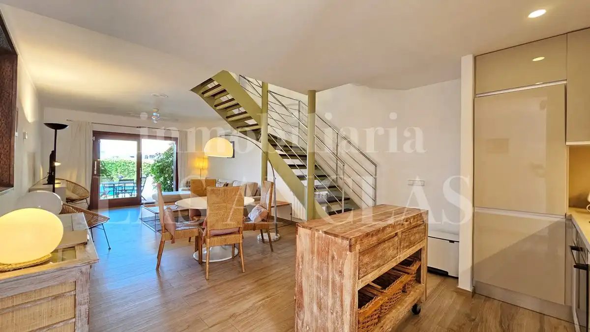 Casa a schiera con piscina in vendita a Marina Botafoc - Platja de Talamanca, imagen 6