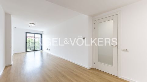 Foto 4 de Ático en venta en La Gavarra, Cornellà de Llobregat
