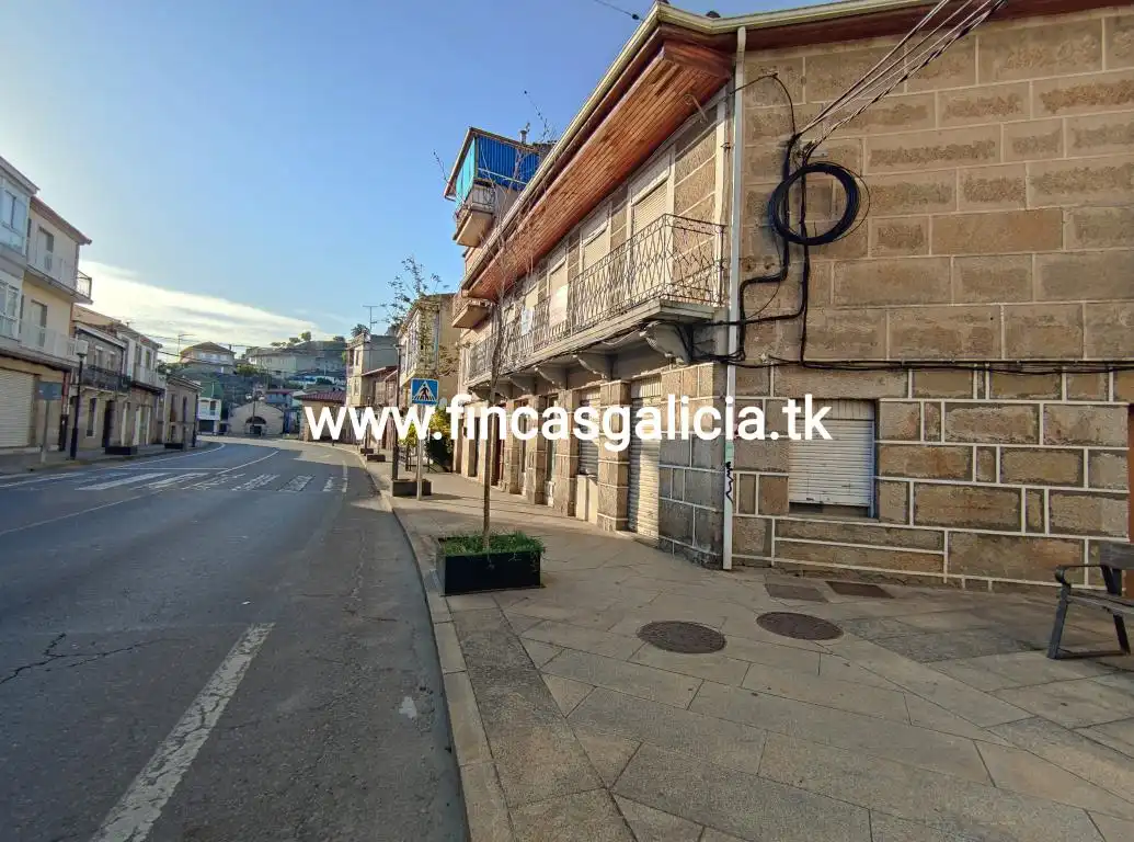 Casa amb terrassa en venda a Camino Viejo