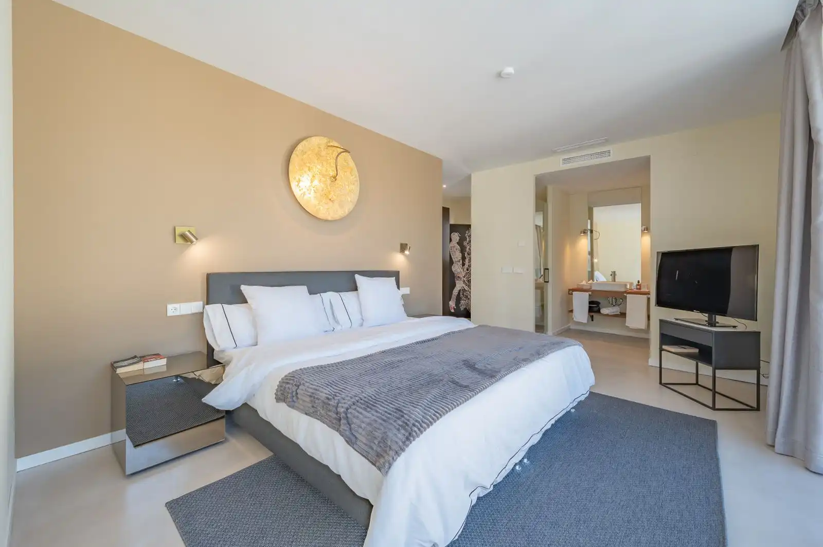 Bedroom of Houses for sale in Málaga  with Air Conditioner, Terrace and Swimming Pool