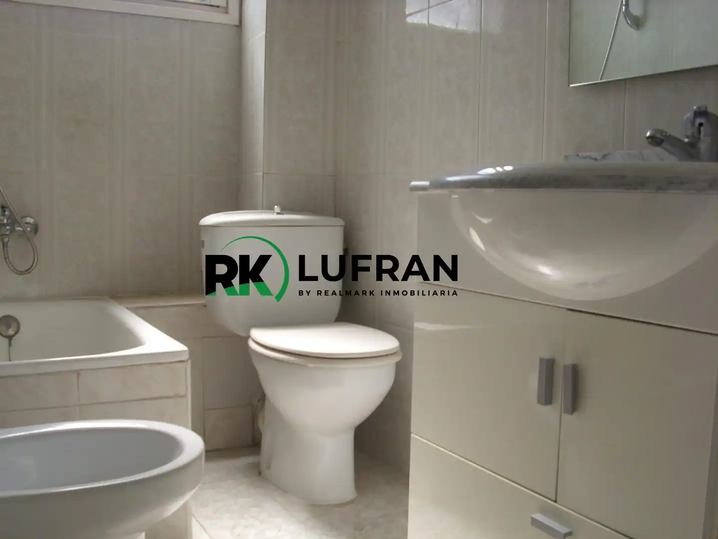 Baño de Piso en venta en Elda