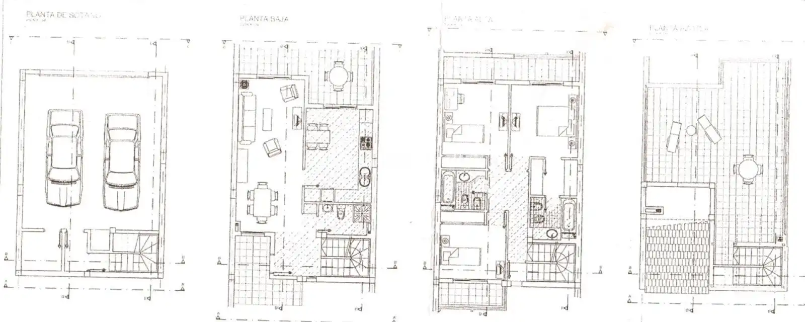 Einfamilien-Reihenhaus zum Verkauf in Santiago del Teide mit Privatgarten, Terrasse und Abstellraum